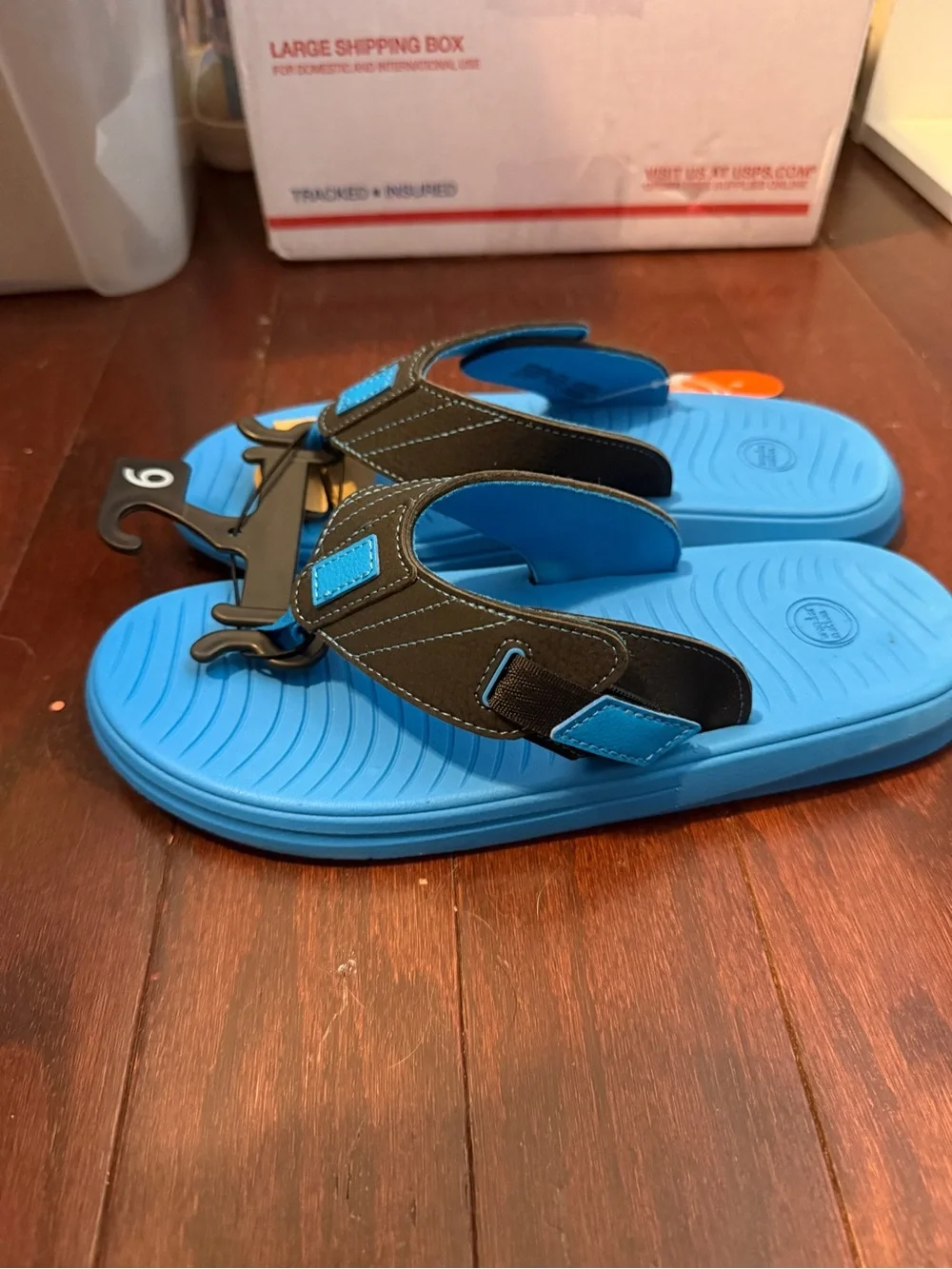 NWT Wonder Nation 6Y Big Boys Blue Slide Sandals Flip Flops w/ Adjustable Strap